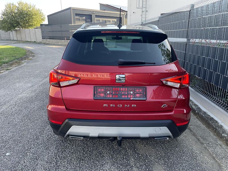 Seat Arona (2020) 1.5 TSI 110 kW FR - fotka 8 z 35