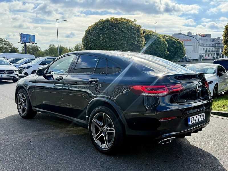 Mercedes-Benz GLC (2023) 200 d 4MATIC kupé - fotka 6 z 45