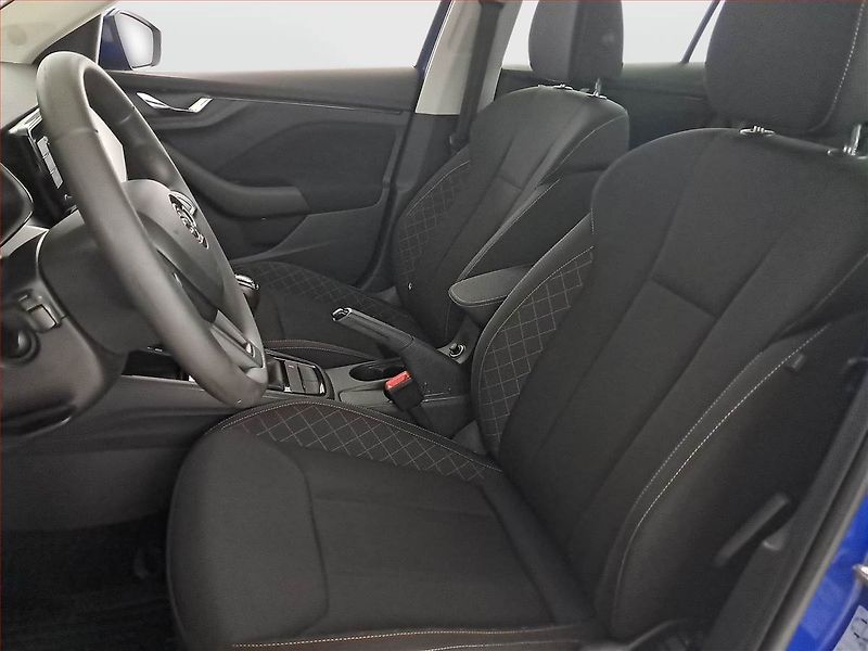 Škoda Scala (2020) Ambition 1.0 TSI, ČR,1.maj - fotka 18 z 18