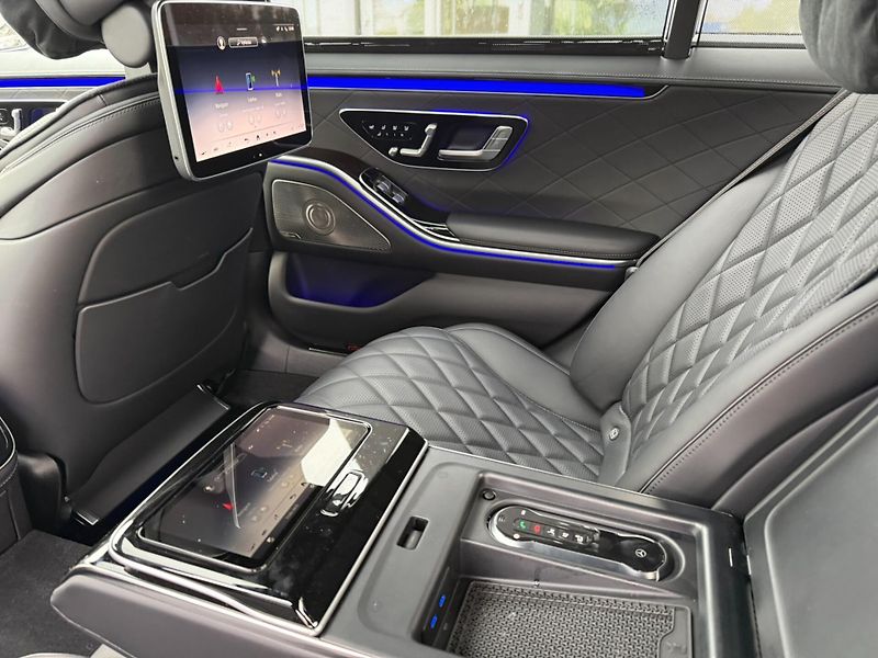 Mercedes-Benz Třídy S (2025) S 350D 4MATIC L - fotka 29 z 32