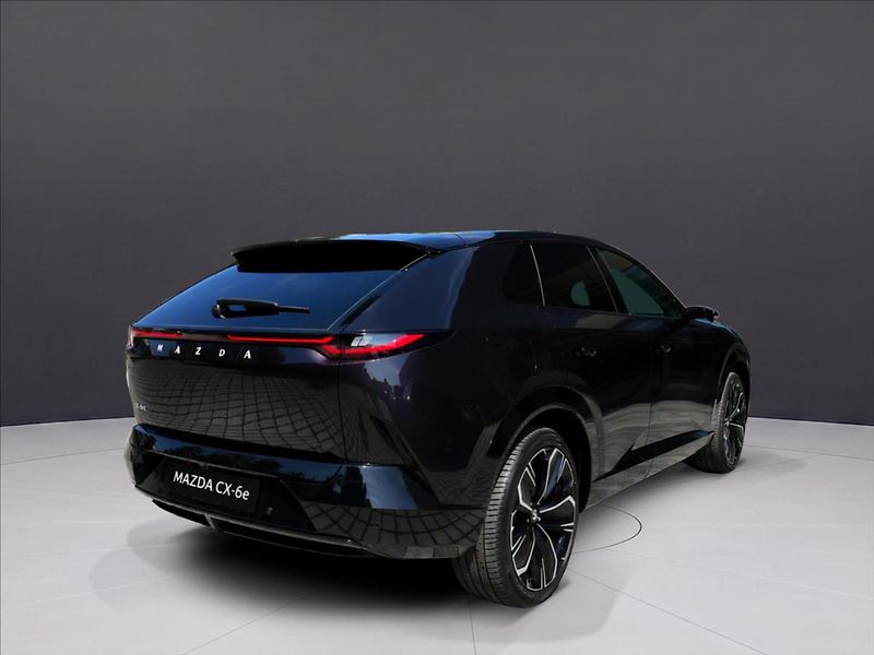 Mazda CX-6e (2026) Takumi PLUS - fotka 5 z 16
