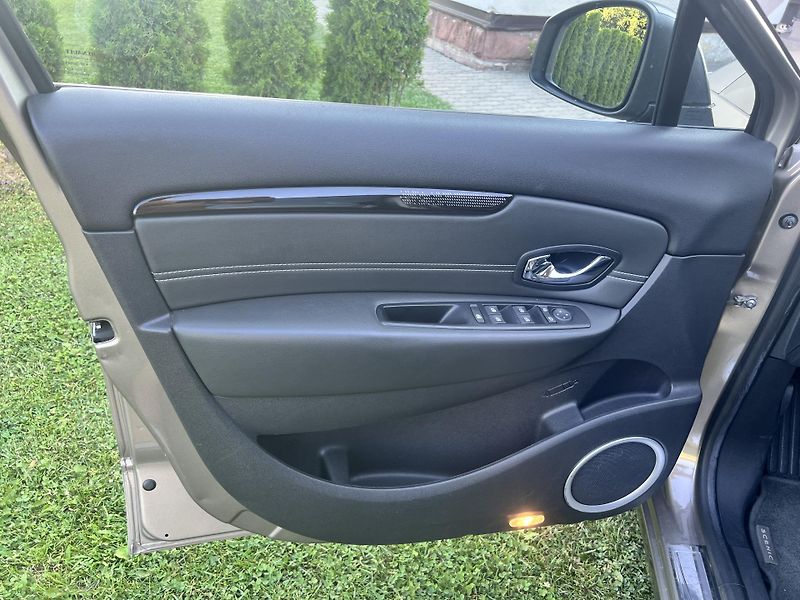 Renault Scénic 1.2TCE 85KW,KůŽE,NAVI,2xKOLA - fotka 12 z 44