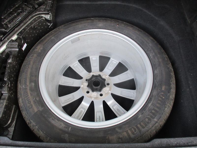 Volkswagen Passat 2,0 TDI 140kW BMT 4MOT DSG Hig - fotka 10 z 42