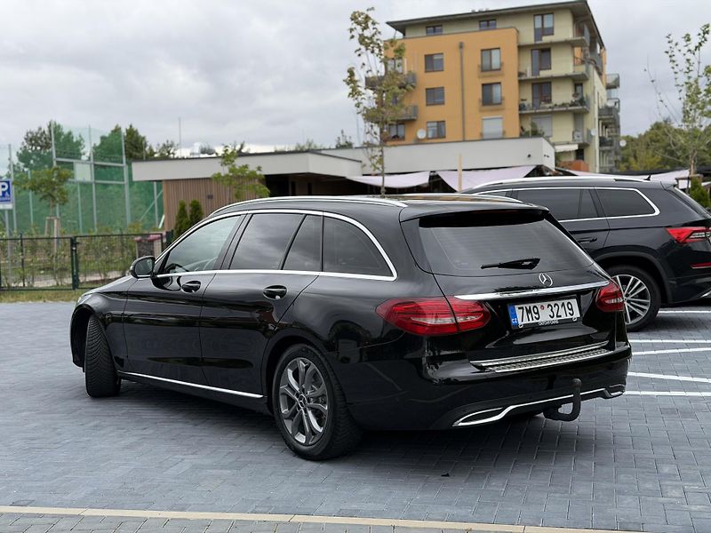 Mercedes-Benz Třídy C (2015) 200d 100 kW / tažné - fotka 3 z 23