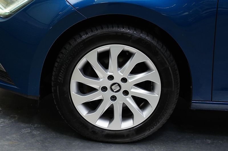Seat Leon - fotka 10 z 27