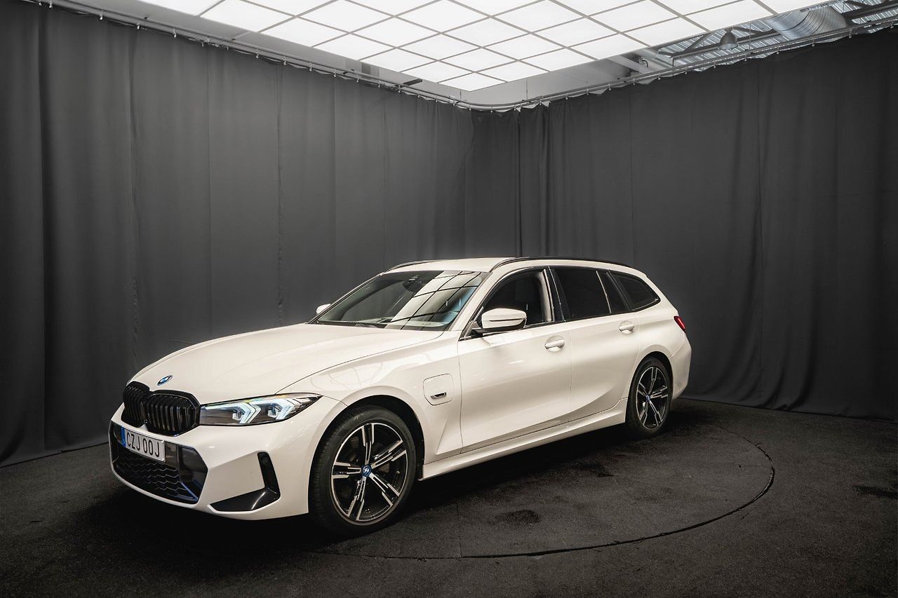 BMW Řada 3 330e xDrive M-Sport Tažné