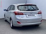 Hyundai i30 (2015) 1.6CRDi, ČR, AC - náhled 6