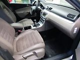 Volkswagen Passat (2008) 2.0 TDI 103kW - náhled 27