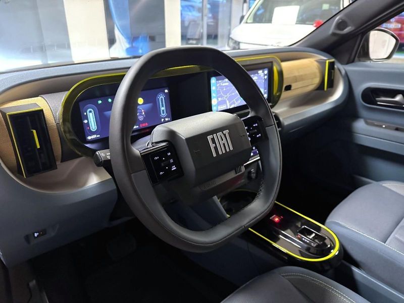 Fiat Grande Panda (2026) 1.2 Turbo Hybrid 110k MHEV eDC - fotka 6 z 20