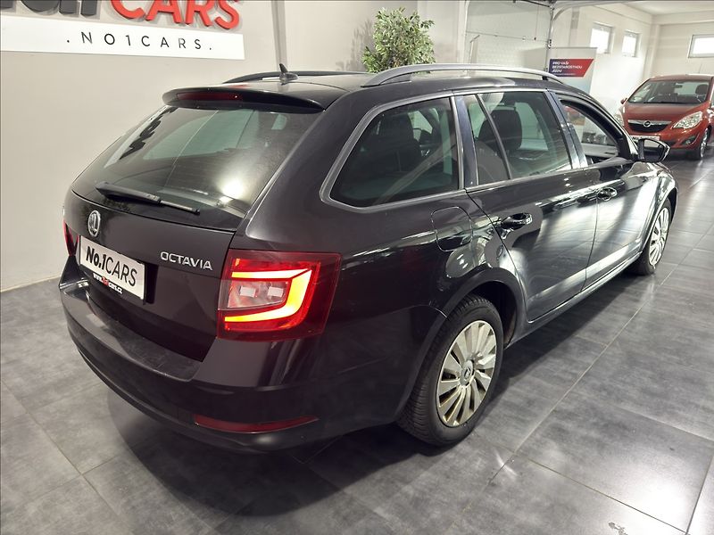 Škoda Octavia 2,0   TDI 110KW FULL LED KAMER - fotka 5 z 31