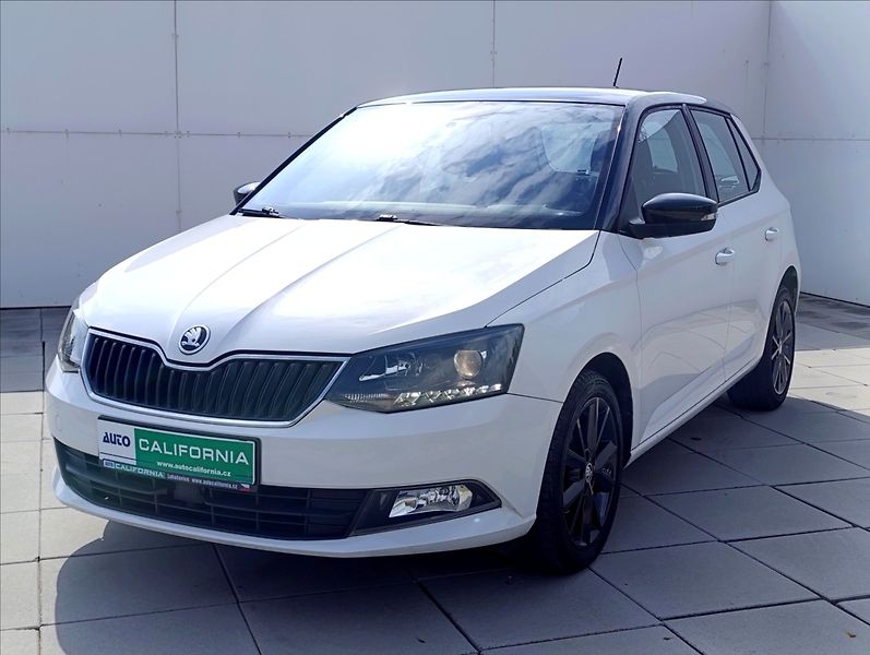 Škoda Fabia 1,0 MPi Klimatizace Tempomat - fotka 2 z 32