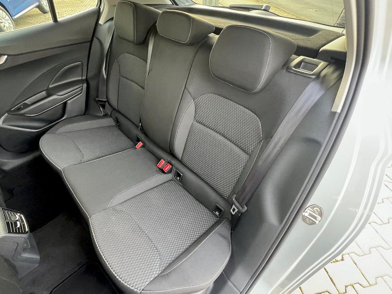 Škoda Fabia (2024) Top Selection 1.0 TSI 85 kW 6° - fotka 16 z 31