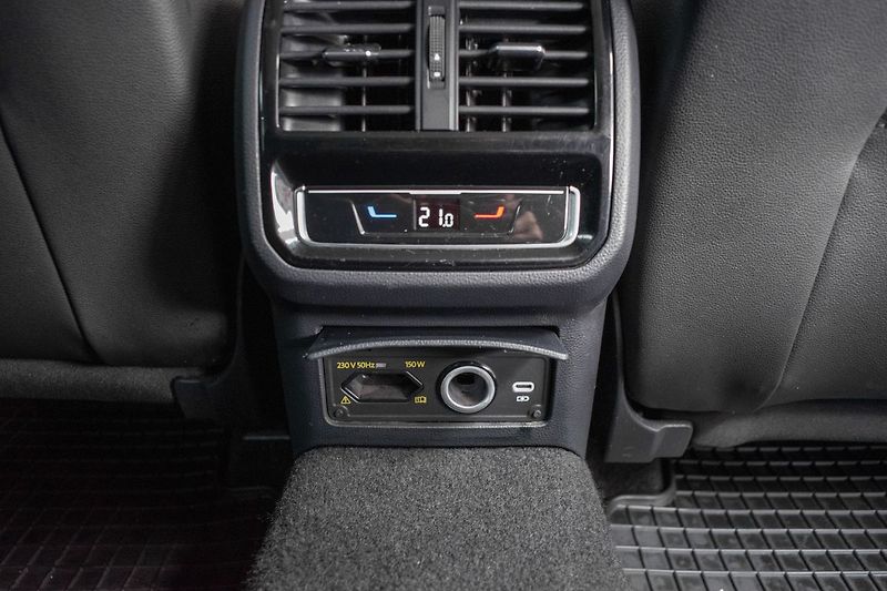 Volkswagen Passat 2.0 TSI Elegance*DSG*ACC*DPH - fotka 14 z 43