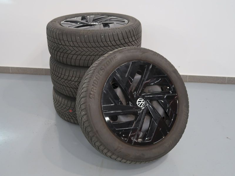 Volkswagen ID.4 (2023) Pro Performance 150kW 82kWh - fotka 36 z 36