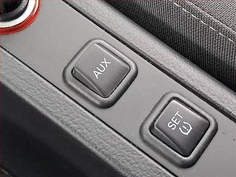 Seat Exeo (2009) 2.0 TDI, Tempomat - fotka 15 z 16