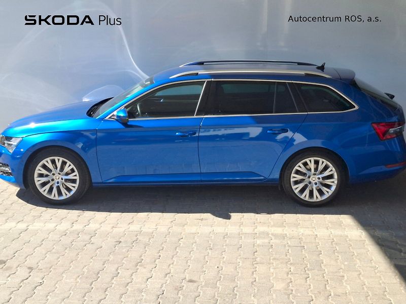 Škoda Superb (2024) COMBI STYLE PLUS TD 110/2.0 7D - fotka 3 z 33