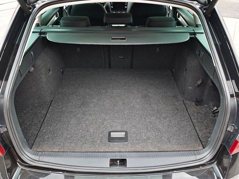 Škoda Octavia (2018) Style 2,0 TDI 110 KW DSG - fotka 11 z 26