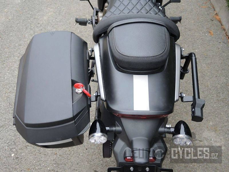 QJ Motor SRV 700 (2026) Skladem - fotka 9 z 16