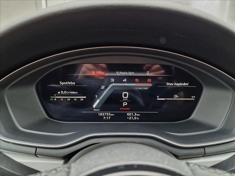 Audi A4 40TDI 150kW S-Line, ČR,1.Maj. - fotka 22 z 50