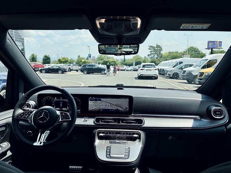 Mercedes-Benz Třídy V (2026) 300d EXCLUSIVE AMG 4M L - fotka 15 z 36
