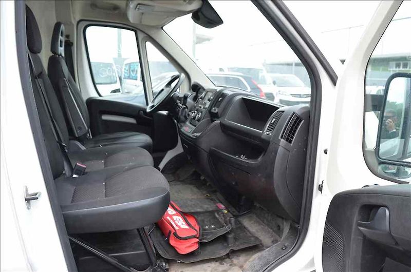 Peugeot Boxer (2020) 2,2 HDI - fotka 8 z 18