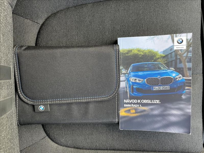 BMW Řada 1 2,0 120d xDrive Advantage A8 - fotka 18 z 22