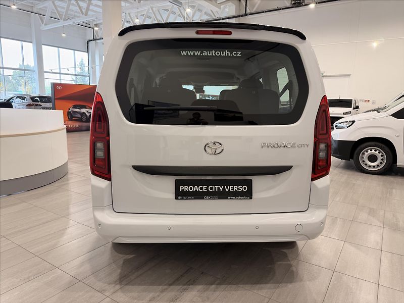 Toyota ProAce City Verso 1,5 Business 7S  1.5 Diesel (1 - fotka 4 z 15