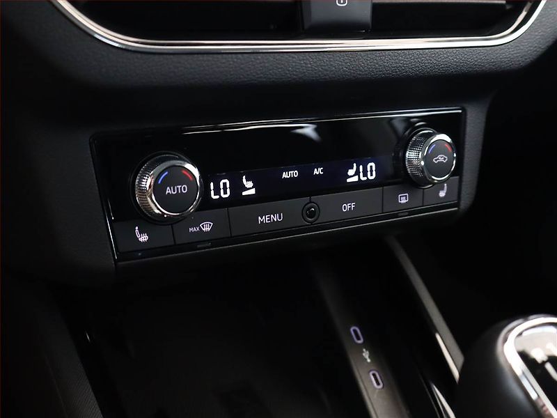 Škoda Kamiq (2021) Style 1.5 TSI - fotka 14 z 16