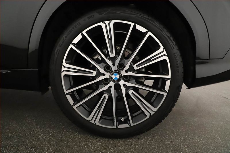 BMW X2 (2024) sDrive20i - fotka 20 z 20