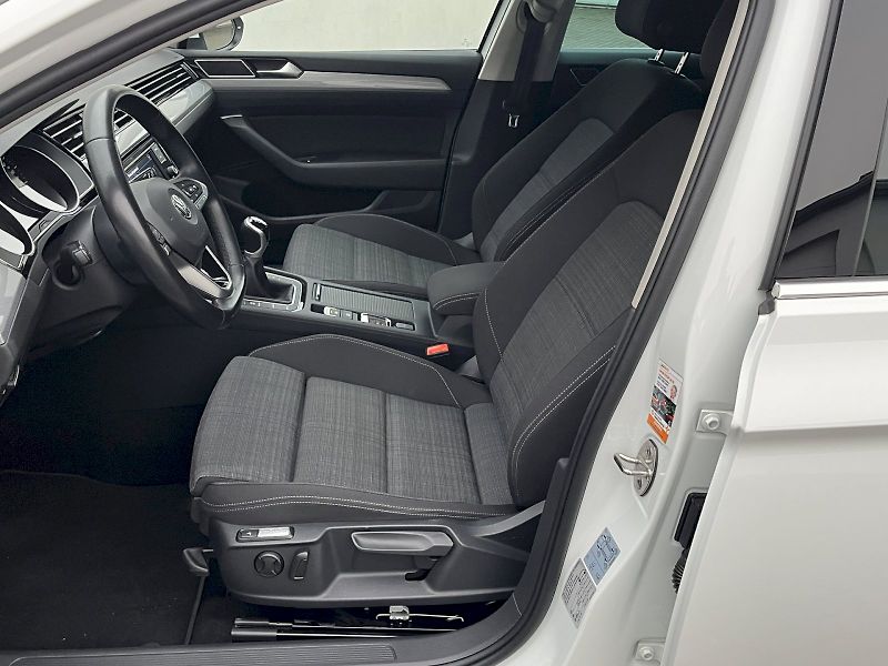 Volkswagen Passat (2020) VARIANT 1,5TSI 110KW BUSINESS - fotka 15 z 24