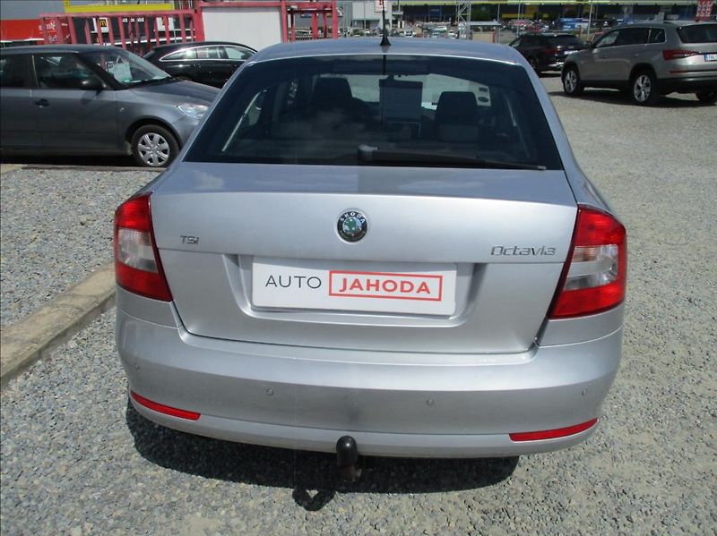 Škoda Octavia 1,4 i, klima,serv.kniha, - fotka 6 z 30