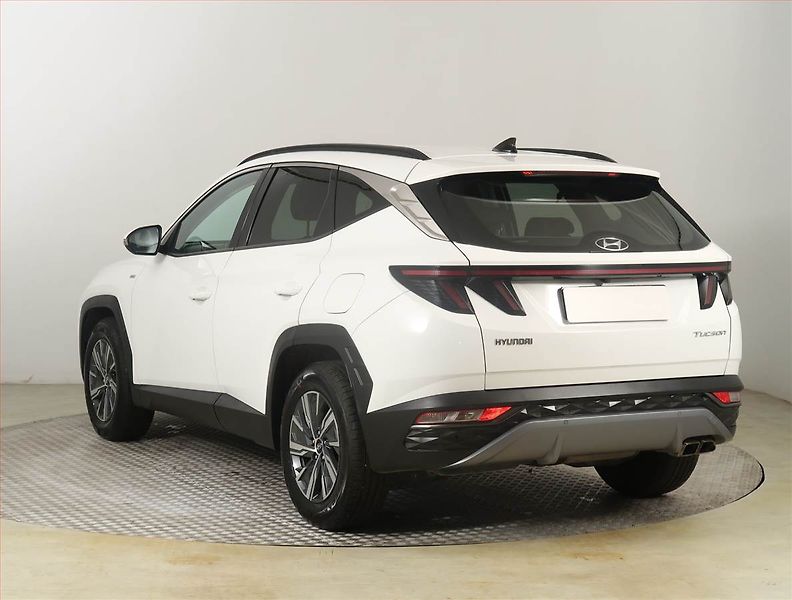 Hyundai Tucson (2021) 1.6 CRDi 48V MHEV, Automat - fotka 4 z 23