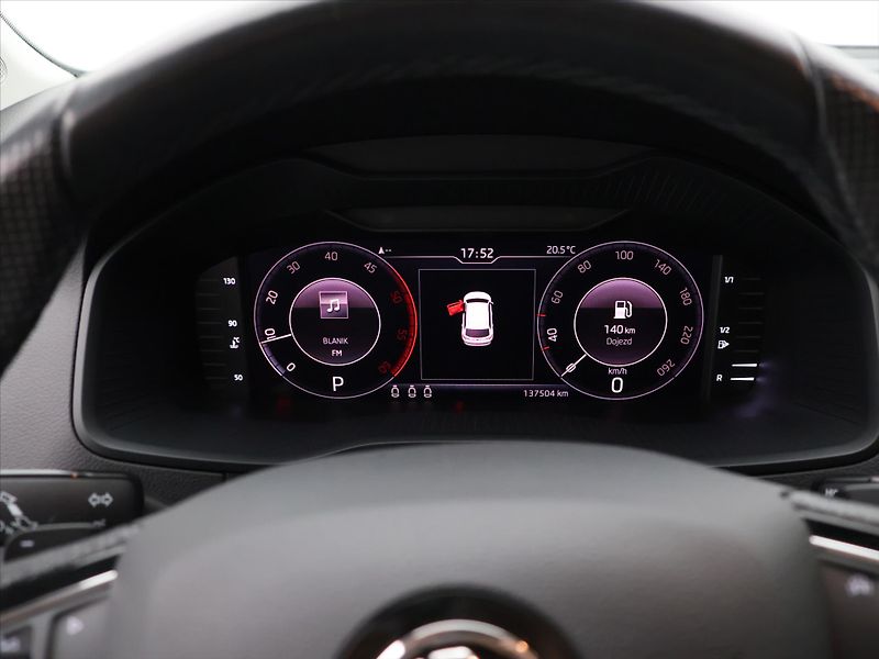Škoda Karoq 1.6 TDI 85kW Style+ DSG DPH CZ - fotka 17 z 32