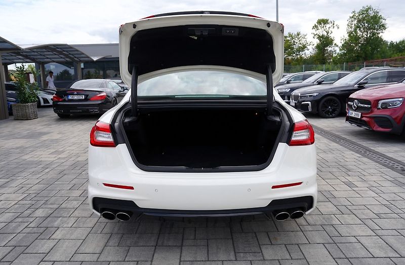 Maserati Quattroporte S Q4 3.0i V6/410 PS/automat/B& - fotka 11 z 50