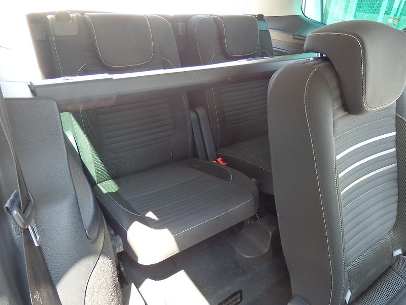 Volkswagen Sharan 2.0 TDI 103kW DSG, DIGI. KLIMA - fotka 12 z 38