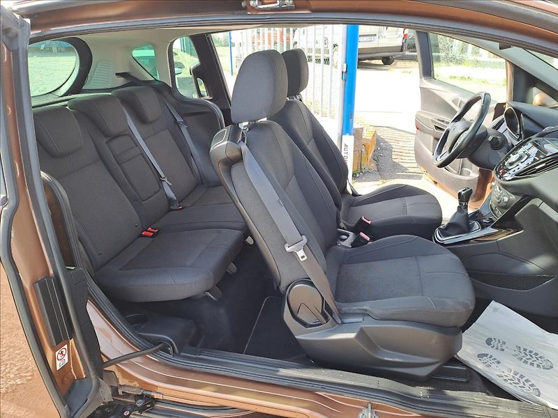 Ford B-MAX 1,0 i NOVÉ ROZVODY - fotka 8 z 16