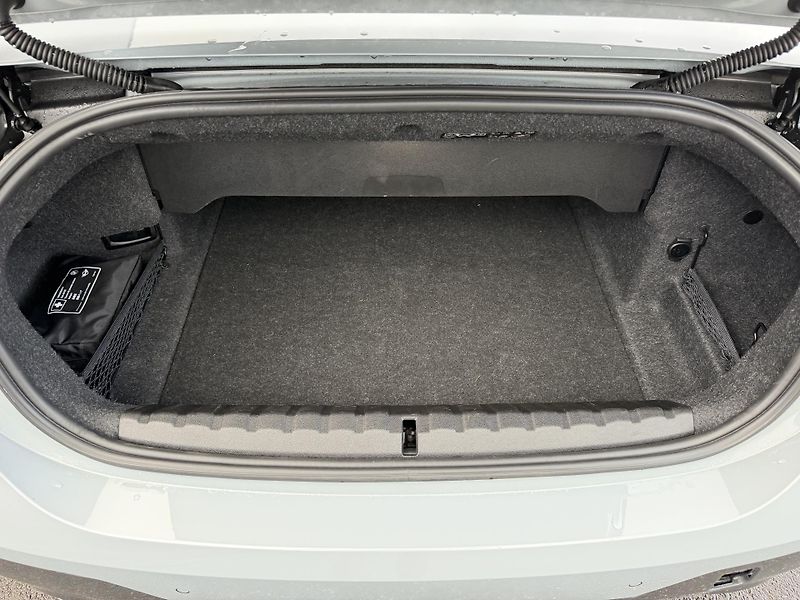 BMW Řada 4 430i 180kW xDRIVE M SPORT - fotka 21 z 21
