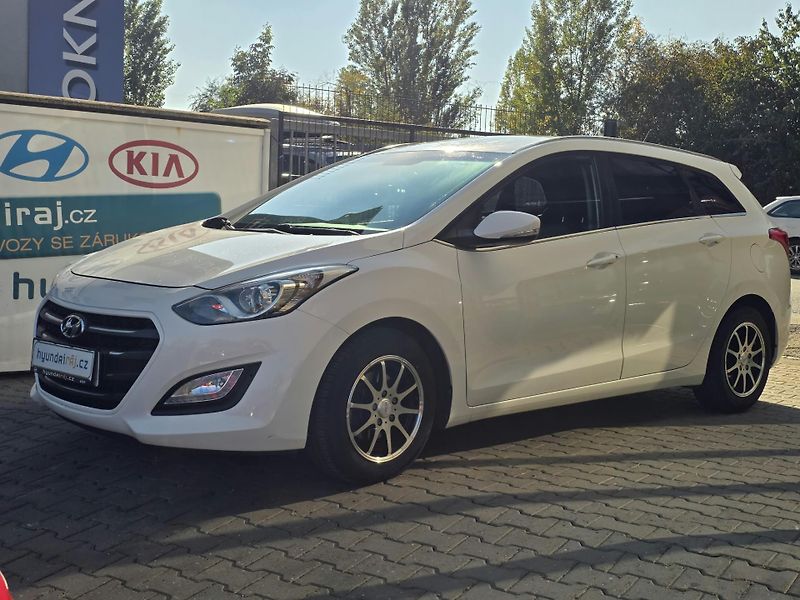 Hyundai i30 1.6-DPH-PĚKNÝ STAV-AUT.KLIMA - fotka 5 z 15