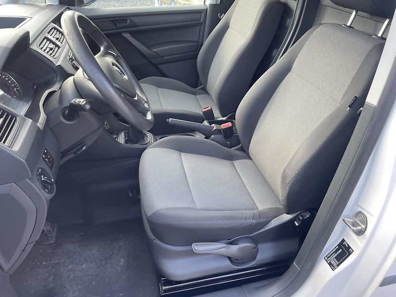 Volkswagen Caddy 2,0TDI MAXI 110kW Serviska - fotka 13 z 25