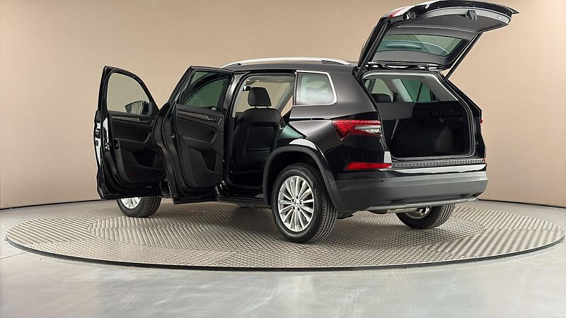 Škoda Kodiaq 2.0 TDI DSG 4x4 Style - fotka 7 z 30