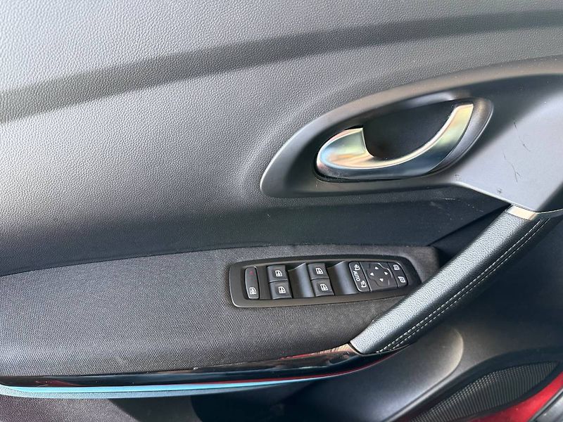 Renault Kadjar (2022) 1.3 TCe 103 kW Limited - fotka 20 z 23