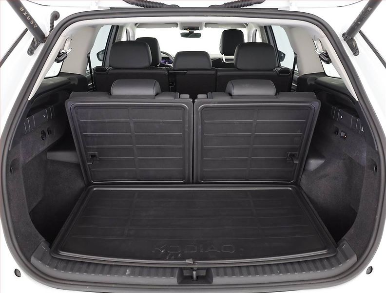 Škoda Kodiaq (2025) 2.0 TDI, Navi, 7 míst, tažné - fotka 19 z 22
