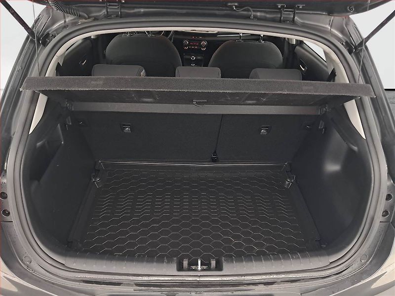 Kia Stonic (2020) 1.25 CVVT, Serv.kniha, Navi - fotka 14 z 18