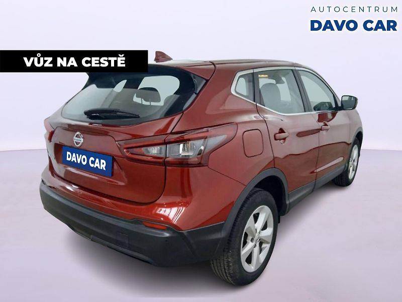 Nissan Qashqai 1,3 DIG-T 116kW DCT Shiro - fotka 5 z 33