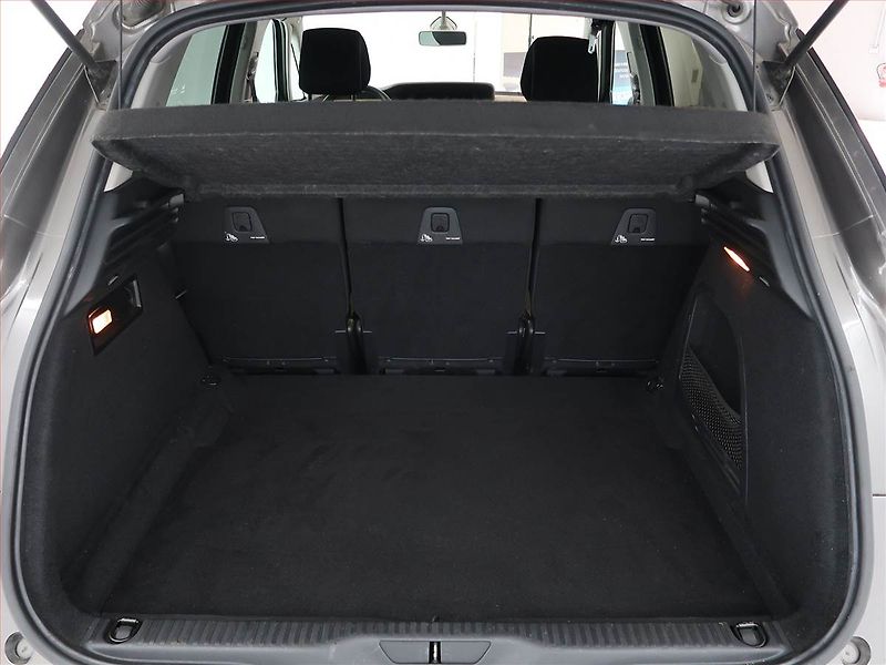 Citroën C4 Picasso (2017) 1.6 BlueHDi, Navi, Tempomat - fotka 14 z 18