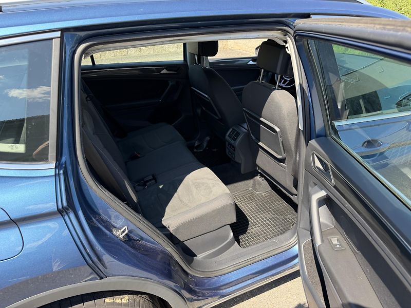 Volkswagen Tiguan Allspace 2,0TDi 176kW 4x4 automat závěs - fotka 17 z 19