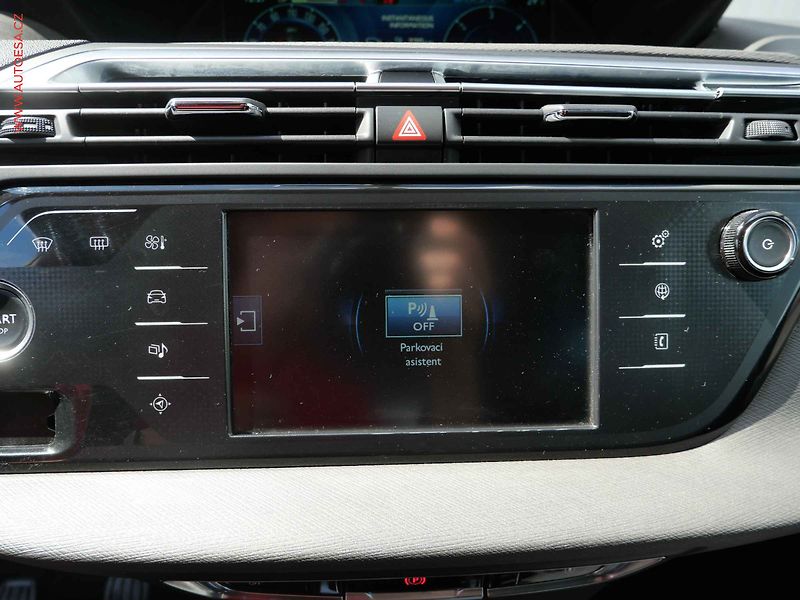 Citroën C4 Picasso (2016) 1.6 BlueHDI, 2.maj,ČR, AC - fotka 18 z 26