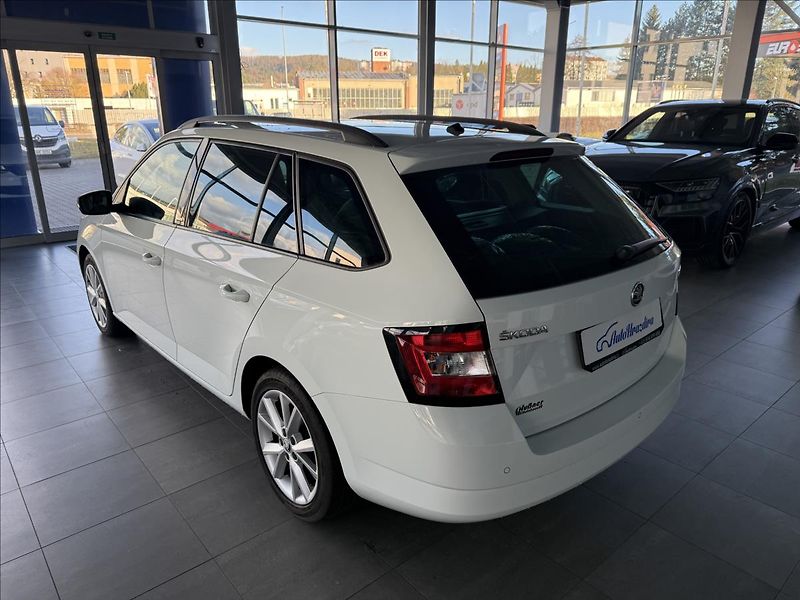 Škoda Fabia 1,2   TSI 81kW,SERVISKA - fotka 4 z 24
