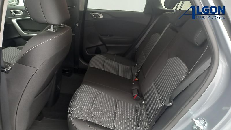 Kia Ceed SW (2025) 1,5 T-GDi GPF TOP - fotka 10 z 19