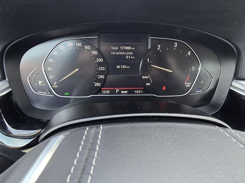 BMW Řada 5 110kW LED+NAVI+KŮŽE - DPH - fotka 28 z 58